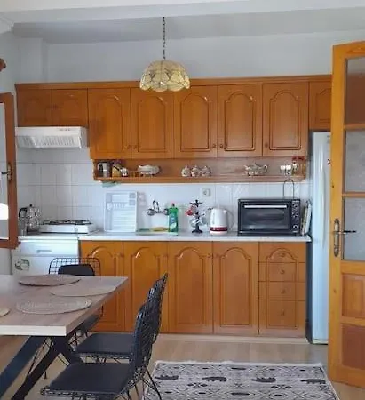Stylish 3 With Amazing Sea Views *